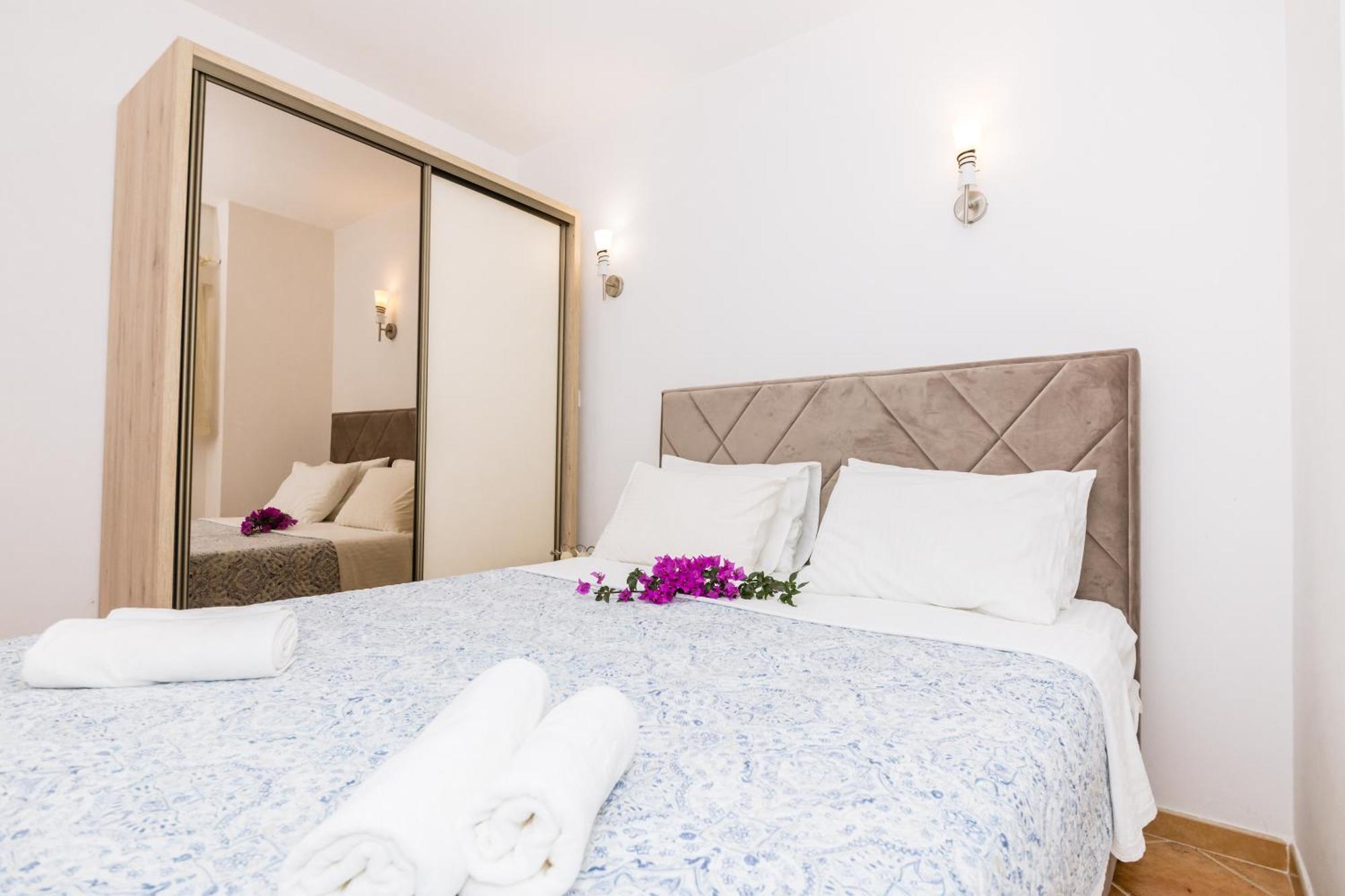 Apartments Batricevic 헤르섹 외부 사진