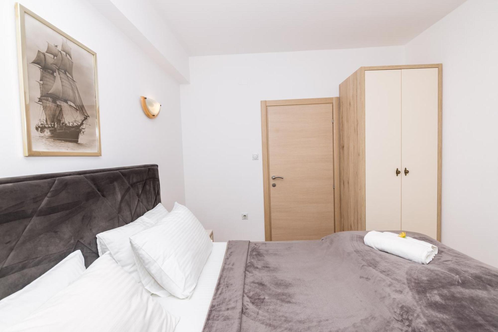 Apartments Batricevic 헤르섹 외부 사진